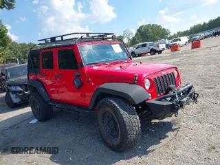 2016 Jeep Wrangler Unlimited Rubicon with VIN 1C4HJWFG7GL128994, listed as a IAAI auction lot 40503403 with 85,950 mi miles. Bid and sale history available at carsss.com. Image 1.