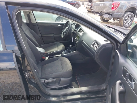 2014 Volkswagen Jetta TDI w/Premium/Nav с VIN 3VWLL7AJ7EM407772, выставлен на аукционе IAAI как лот 41841561 с пробегом 121 939 миль миль и . История ставок и продаж доступна на DreamBid. Изображение 5.