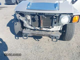 2007 Hummer H3 SUV with VIN 5GTDN13E078168015, listed as a IAAI auction lot 41695489 with 179,056 mi miles and . Bid and sale history available at DreamBid. Image 6.