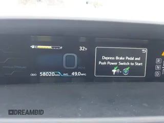 2017 Toyota Prius Plus z VIN JTDKARFP2H3033770, wystawiony jako IAAI lot #41554723 z przebiegiem 58 020 mil mil oraz . Historia ofert i sprzedaży dostępna na DreamBid. Obrazek 7.
