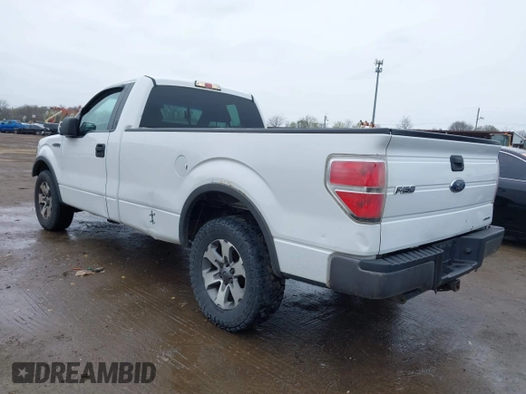 2012 Ford F-150 XL with VIN 1FTMF1CM4CKE25654, listed as a IAAI auction lot 41961898 with 288,253 mi miles. Bid and sale history available at carsss.com. Image 3.