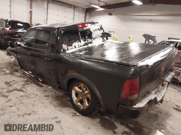 2010 Dodge 1500 SLT z VIN 1D7RV1CT5AS141209, wystawiony jako IAAI lot #41548723 z przebiegiem 154 767 mil mil oraz . Historia ofert i sprzedaży dostępna na DreamBid. Obrazek 3.