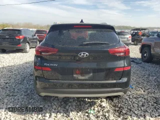 2020 Hyundai Tucson SEL z VIN KM8J33AL9LU148601, wystawiony jako Copart lot #54865805 z przebiegiem 108 868 mil mil oraz Czysty tytuł • Clean title. Historia ofert i sprzedaży dostępna na DreamBid. Obrazek 6.