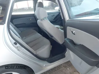 2010 Hyundai Elantra GLS z VIN KMHDU4AD4AU126950, wystawiony jako IAAI lot #42009934 z przebiegiem 124 845 mil mil oraz . Historia ofert i sprzedaży dostępna na DreamBid. Obrazek 8.