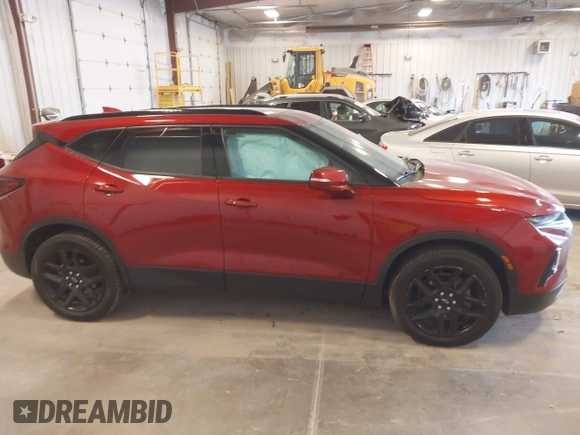 2021 Chevrolet Blazer LT z VIN 3GNKBJRS2MS520283, wystawiony jako IAAI lot #42059583 z przebiegiem 81 284 mil mil oraz . Historia ofert i sprzedaży dostępna na DreamBid. Obrazek 13.