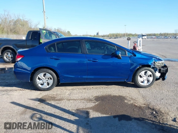2015 Honda Civic Sedan LX with VIN 2HGFB2F57FH564432, listed as a IAAI auction lot 41839793 with 72,197 mi miles. Bid and sale history available at carsss.com. Image 13.