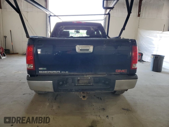 2010 GMC Sierra 1500 SLE z VIN 3GTRKVE39AG126906, wystawiony jako Copart lot #53603945 z przebiegiem 149 979 mil mil oraz Szkoda całkowita • Salvage title. Historia ofert i sprzedaży dostępna na DreamBid. Obrazek 6.