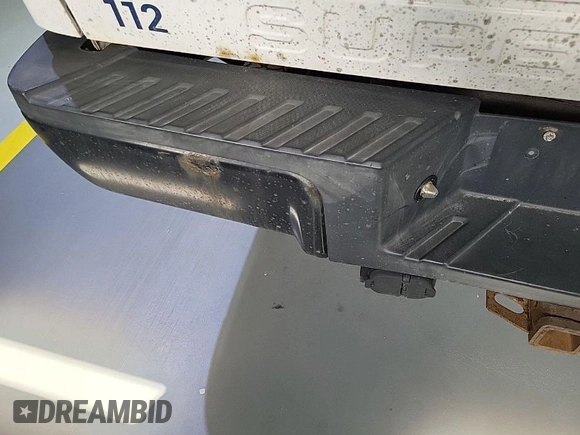 2015 Ford F-250 XLT with VIN 1FT7X2A65FED31516, listed as a IAAI auction lot 42039513 with 173,264 mi miles and . Bid and sale history available at DreamBid. Image 1.