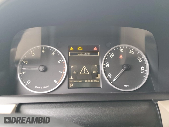 2011 Land Rover LR4 HSE with VIN SALAG2D44BA559436, listed as a Copart auction lot 51960335 with 109,640 mi miles and Clean title. Bid and sale history available at DreamBid. Image 9.