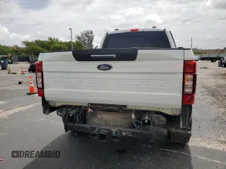 2022 Ford F-250 XL z VIN 1FT8W2BT8NEE97457, wystawiony jako Copart lot #62148045 z przebiegiem 62 915 mil mil oraz Nie do naprawy • Non repairable. Historia ofert i sprzedaży dostępna na DreamBid. Obrazek 6.