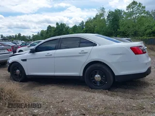 2016 Ford Police Interceptor with VIN 1FAHP2MK0GG109099, listed as a IAAI auction lot 42204606 with 148,598 mi miles and . Bid and sale history available at DreamBid. Image 15.