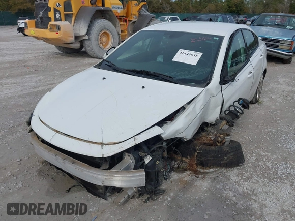 2013 Dodge Dart SXT with VIN 1C3CDFBA4DD142221, listed as a IAAI auction lot 41444635 with 1 mi miles. Bid and sale history available at carsss.com. Image 6.