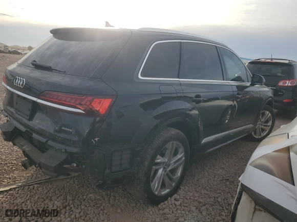2021 Audi Q7 Premium with VIN WA1AXAF75MD000515, listed as a Copart auction lot 82202794 with 109,224 mi miles and Salvage Title. Bid and sale history available at carsss.com. Image 3.