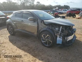 2021 Toyota C-HR LE with VIN JTNKHMBX3M1101788, listed as a Copart auction lot 48902175 with 37,431 mi miles and Salvage Title. Bid and sale history available at carsss.com. Image 4.