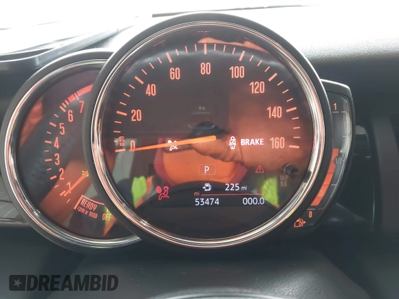 2019 MINI Convertible Cooper с VIN WMWWG5C5XK3H08526, выставлен на аукционе IAAI как лот 41623619 с пробегом 53 474 миль миль и . История ставок и продаж доступна на DreamBid. Изображение 7.