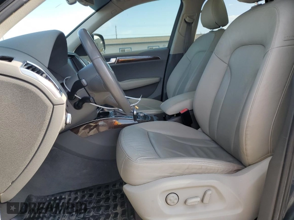 2010 Audi Q5 Premium Plus с VIN WA1LKAFPXAA017010, выставлен на аукционе Copart как лот 62428355 с пробегом 146 288 миль миль и Списание • Salvage title. История ставок и продаж доступна на DreamBid. Изображение 7.