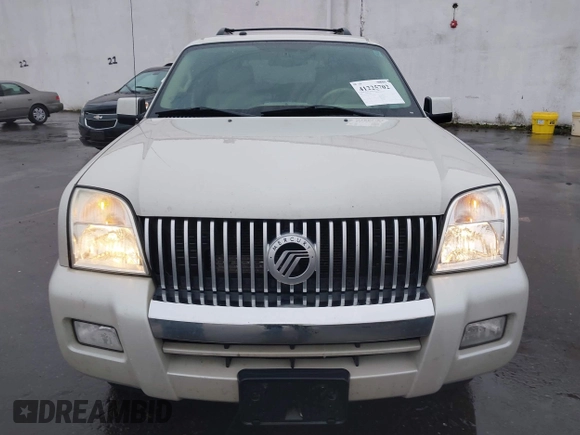 2006 Mercury Mountaineer Luxury with VIN 4M2EU47E26UJ16637, listed as a IAAI auction lot 41225702 with 179,169 mi miles. Bid and sale history available at carsss.com. Image 6.