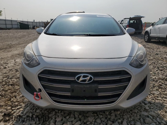 2017 Hyundai Elantra z VIN KMHD35LH7HU384463, wystawiony jako Copart lot #58807755 z przebiegiem 110 798 mil mil oraz Nie do naprawy • Non repairable. Historia ofert i sprzedaży dostępna na DreamBid. Obrazek 5.