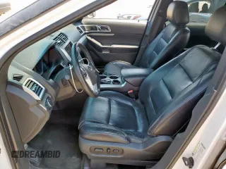 2013 Ford Explorer XLT z VIN 1FM5K7D84DGA30460, wystawiony jako Copart lot #57498645 z przebiegiem 190 790 mil mil oraz Szkoda całkowita • Salvage title. Historia ofert i sprzedaży dostępna na DreamBid. Obrazek 7.