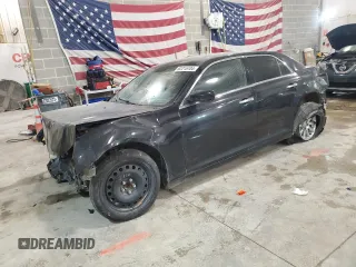 2014 Chrysler 300 with VIN 2C3CCAEG9EH264776, listed as a Copart auction lot 82215104 with 0 mi miles and Salvage Title. Bid and sale history available at carsss.com. Image 1.