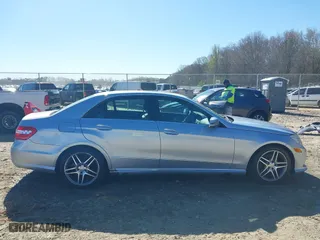 2013 Mercedes-Benz E-Class E 350 Luxury with VIN WDDHF5KB9DA708427, listed as a IAAI auction lot 41853672 with 164,477 mi miles. Bid and sale history available at carsss.com. Image 13.