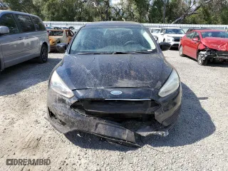 2018 Ford Focus SE with VIN 1FADP3F25JL256440, listed as a Copart auction lot 45380435 with 97,099 mi miles and Salvage Title. Bid and sale history available at carsss.com. Image 5.
