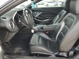 2023 Chevrolet Camaro 2LT z VIN 1G1FD1RX7P0133037, wystawiony jako Copart lot #42491605 z przebiegiem 22 209 mil mil oraz Szkoda całkowita • Salvage title. Historia ofert i sprzedaży dostępna na DreamBid. Obrazek 7.