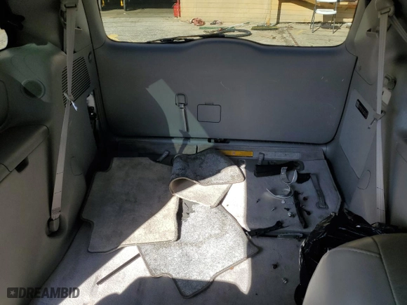 2010 Toyota Sienna XLE with VIN 5TDYK4CC2AS332675, listed as a Copart auction lot 41967225 with 191,122 mi miles and Salvage Title. Bid and sale history available at carsss.com. Image 10.