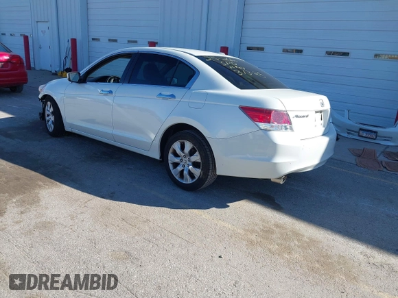 2010 Honda Accord Sdn EX-L with VIN 1HGCP3F86AA021164, listed as a IAAI auction lot 41822895 with 152,885 mi miles. Bid and sale history available at carsss.com. Image 3.