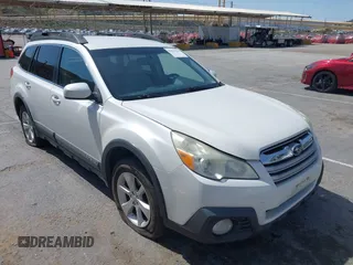 2013 Subaru Outback Premium z VIN 4S4BRBCC6D3259446, wystawiony jako IAAI lot #41834751 z przebiegiem 225 545 mil mil oraz . Historia ofert i sprzedaży dostępna na DreamBid. Obrazek 1.