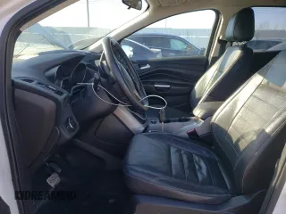 2014 Ford Escape SE z VIN 1FMCU9G9XEUB66869, wystawiony jako Copart lot #59546115 z przebiegiem 224 021 mil mil oraz Szkoda całkowita • Salvage title. Historia ofert i sprzedaży dostępna na DreamBid. Obrazek 7.