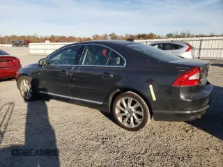 2015 Volvo S80 T5 Drive-E Platinum z VIN YV140MAM8F1186278, wystawiony jako Copart lot #78441364 z przebiegiem 73 299 mil mil oraz Szkoda całkowita • Salvage title. Historia ofert i sprzedaży dostępna na DreamBid. Obrazek 2.