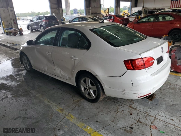 2013 Volkswagen Jetta Sedan TDI w/Premium with VIN 3VWLL7AJ0DM351270, listed as a Copart auction lot 71204324 with 91,075 mi miles and Salvage Title. Bid and sale history available at carsss.com. Image 2.