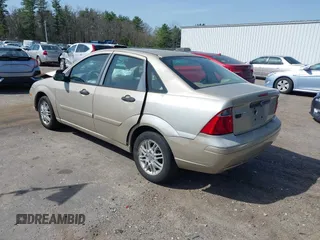 2007 Ford Focus S with VIN 1FAFP34N47W270598, listed as a IAAI auction lot 42133025 with 158,515 mi miles and . Bid and sale history available at carsss.com. Image 3.