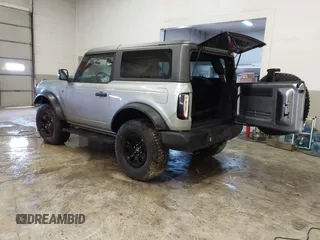 2022 Ford Bronco with VIN 1FMDE5CP3NLB40814, listed as a IAAI auction lot 41578527 with 13,791 mi miles and . Bid and sale history available at DreamBid. Image 3.