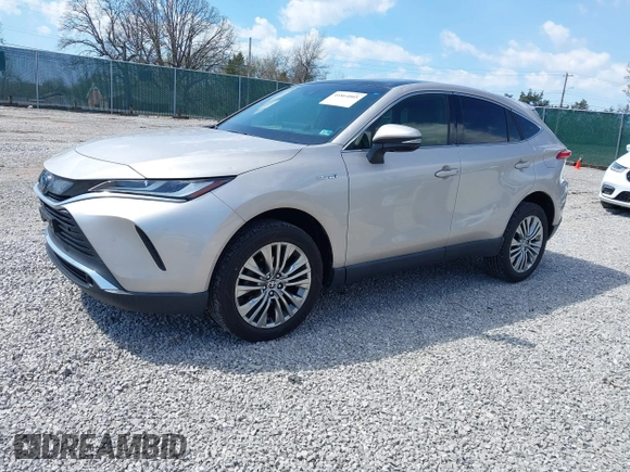2021 Toyota Venza LE with VIN JTEAAAAH4MJ030822, listed as a IAAI auction lot 41864005 with 6,661 mi miles. Bid and sale history available at carsss.com. Image 2.