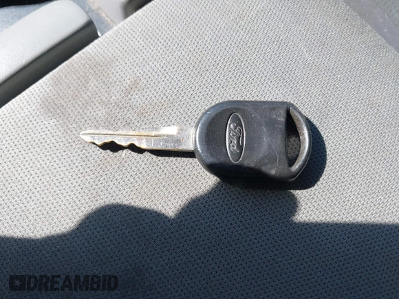 2008 Ford F-150 XLT с VIN 1FTPX14578FB83802, выставлен на аукционе IAAI как лот 42246929 с пробегом 135 546 миль миль и . История ставок и продаж доступна на DreamBid. Изображение 11.
