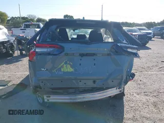 2021 Toyota RAV4 XLE with VIN 2T3W1RFV4MW136969, listed as a IAAI auction lot 41846901 with 89,396 mi miles. Bid and sale history available at carsss.com. Image 16.