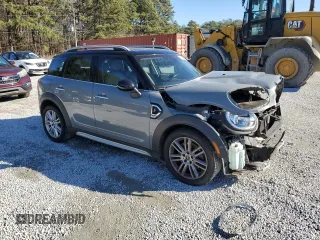 2018 MINI Countryman Cooper S with VIN WMZYT3C3XJ3E00040, listed as a Copart auction lot 88969215 with 96,201 mi miles and Salvage title. Bid and sale history available at DreamBid. Image 4.