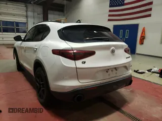 2019 Alfa Romeo Stelvio Ti Lusso z VIN ZASPAKBN5K7C68852, wystawiony jako Copart lot #63314622 z przebiegiem Nie podano mil oraz . Historia ofert i sprzedaży dostępna na DreamBid. Obrazek 3.