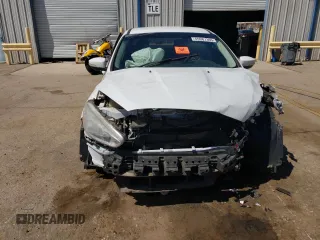 2017 Ford Focus SE with VIN 1FADP3F21HL300654, listed as a Copart auction lot 55987305 with Not provided miles and Salvage title. Bid and sale history available at DreamBid. Image 5.