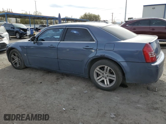 2007 Chrysler 300 C z VIN 2C3KA63H57H790772, wystawiony jako Copart lot #50150225 z przebiegiem 187 800 mil mil oraz Szkoda całkowita • Salvage title. Historia ofert i sprzedaży dostępna na DreamBid. Obrazek 2.