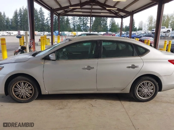 2016 Nissan Sentra SR with VIN 3N1AB7AP7GY276049, listed as a IAAI auction lot 42010221 with 90,130 mi miles. Bid and sale history available at carsss.com. Image 14.