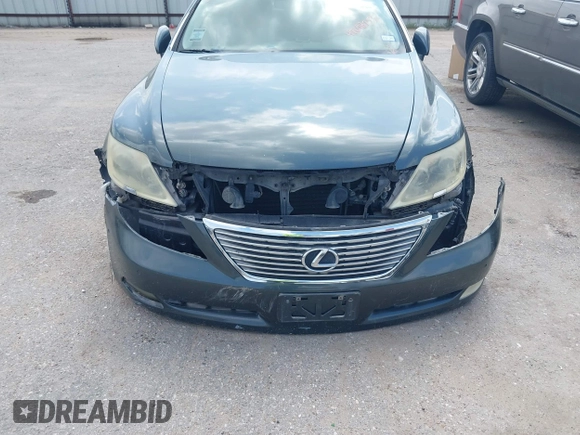 2007 Lexus LS 460 with VIN JTHBL46F275001956, listed as a IAAI auction lot 42298753 with Not provided miles and . Bid and sale history available at DreamBid. Image 6.