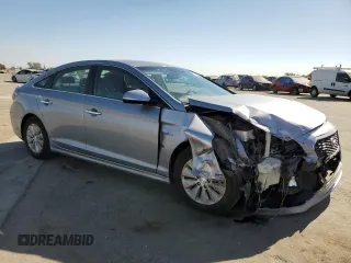 2016 Hyundai Sonata Hybrid SE with VIN KMHE24L1XGA013950, listed as a Copart auction lot 67882953 with 88,426 mi miles. Bid and sale history available at carsss.com. Image 4.
