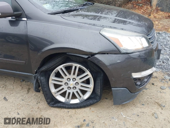 2015 Chevrolet Traverse LT with VIN 1GNKVGKD2FJ341185, listed as a IAAI auction lot 41862553 with 101,271 mi miles and . Bid and sale history available at DreamBid. Image 6.