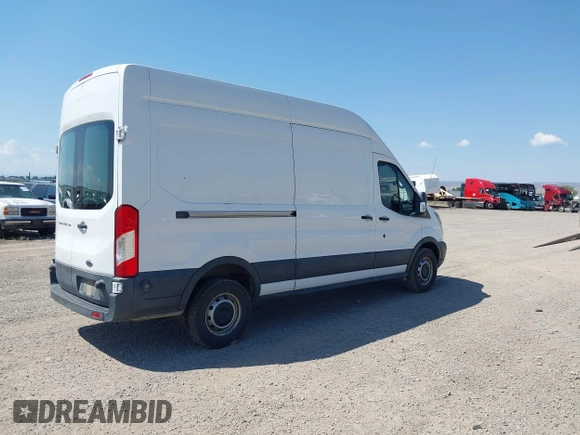 2015 Ford Transit z VIN 1FTNR2XM3FKB08495, wystawiony jako IAAI lot #42552135 z przebiegiem 235 461 mil mil oraz . Historia ofert i sprzedaży dostępna na DreamBid. Obrazek 4.
