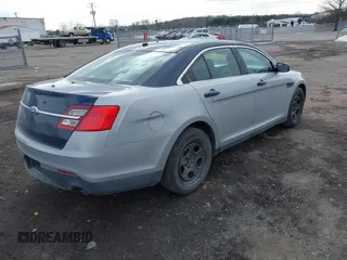 2013 Ford Police Interceptor с VIN 1FAHP2M87DG121413, выставлен на аукционе IAAI как лот 41248744 с пробегом 144 196 миль миль и . История ставок и продаж доступна на DreamBid. Изображение 4.
