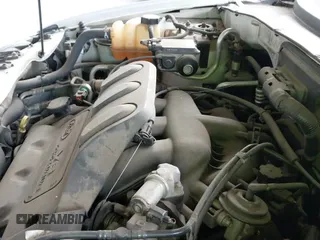2004 Ford Escape XLT с VIN 1FMCU03184KA30021, выставлен на аукционе IAAI как лот 43263303 с пробегом 129 534 миль миль и . История ставок и продаж доступна на DreamBid. Изображение 12.