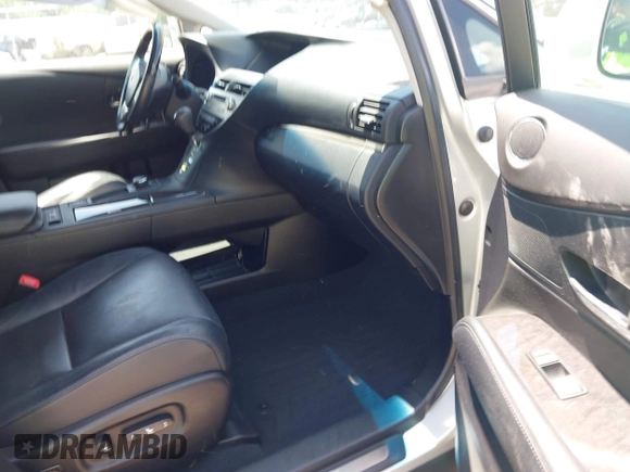 2014 Lexus RX 350 z VIN 2T2BK1BA8EC232028, wystawiony jako IAAI lot #42560149 z przebiegiem 75 120 mil mil oraz . Historia ofert i sprzedaży dostępna na DreamBid. Obrazek 5.